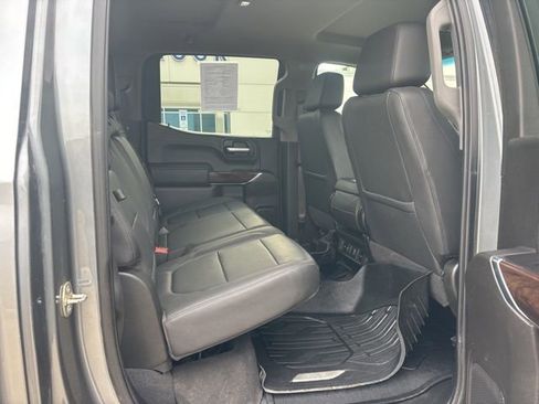 Used 2019 GMC Sierra 1500 SLT w/ Driver Alert Package I AWD/4WD image 15