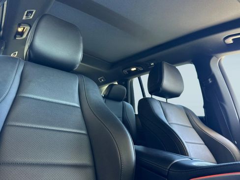 Used 2022 Mercedes-Benz GLS 450 4MATIC image 30