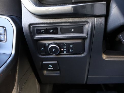 Used 2022 Ford F150 XLT w/ Equipment Group 302A High image 40