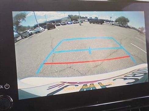 Used 2025 Toyota Corolla LE FWD image 15