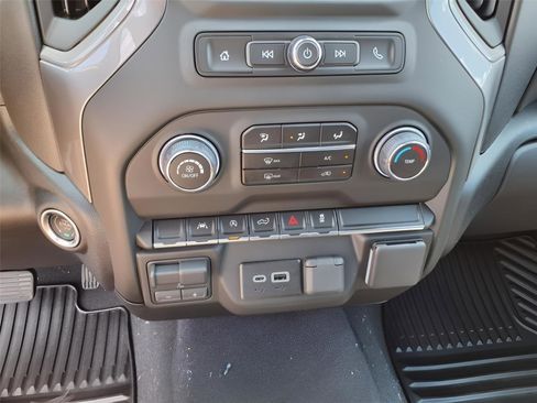 New 2026 Chevrolet Silverado 1500 Custom image 20