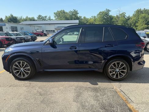 Used 2024 BMW X5 xDrive40i w/ M Sport Package AWD/4WD image 7