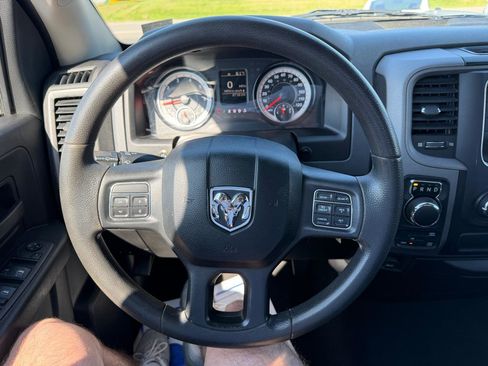 Used 2019 RAM 1500 Express image 14