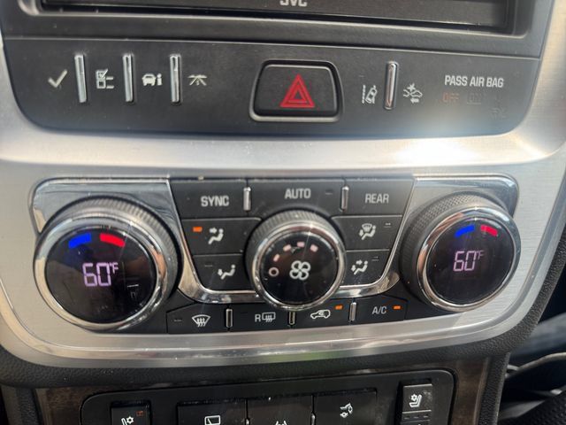 Used 2015 GMC Acadia SLT w/ Technology Package FWD image 17