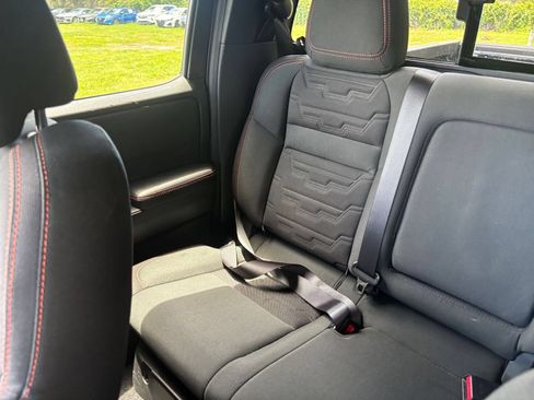 Used 2026 Nissan Frontier PRO-4X AWD/4WD image 38