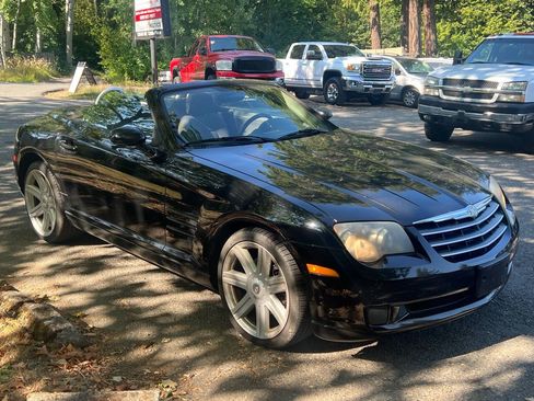 Used 2005 Chrysler Crossfire Convertible RWD image 32