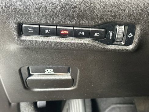 Used 2025 Jeep Wagoneer S Limited AWD/4WD image 25