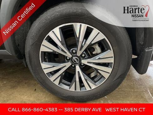 Certified 2023 Nissan Rogue SV w/ SV Premium Package AWD/4WD image 10