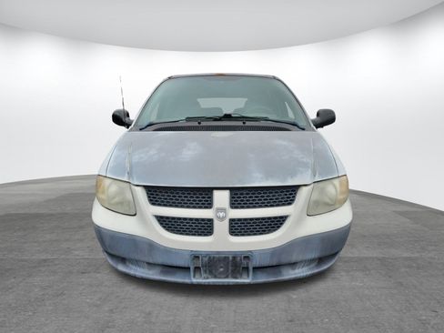 Used 2002 Dodge Caravan SE image 15
