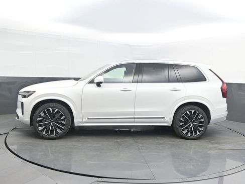 New 2026 Volvo XC90 B6 Ultra w/ Lounge Package AWD/4WD image 2