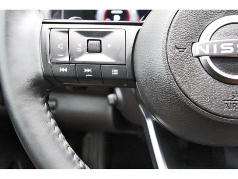 Certified 2024 Nissan Pathfinder Platinum w/ Cargo Package FWD image 15