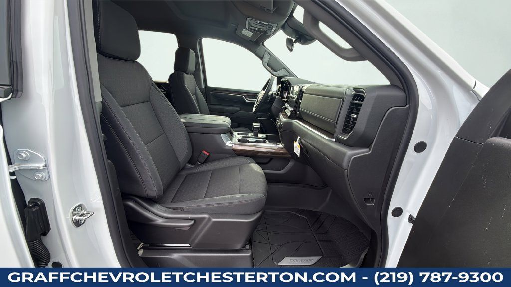 New 2026 Chevrolet Silverado 1500 RST w/ Protection Package AWD/4WD image 45