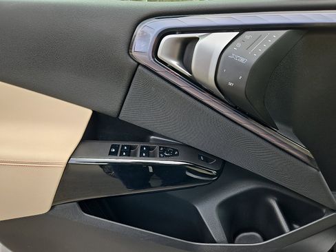 Used 2026 BMW X3 xDrive30 w/ Convenience Package image 14