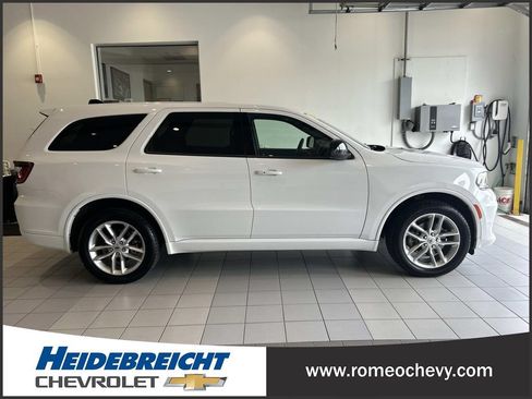 Used 2023 Dodge Durango GT AWD/4WD image 2