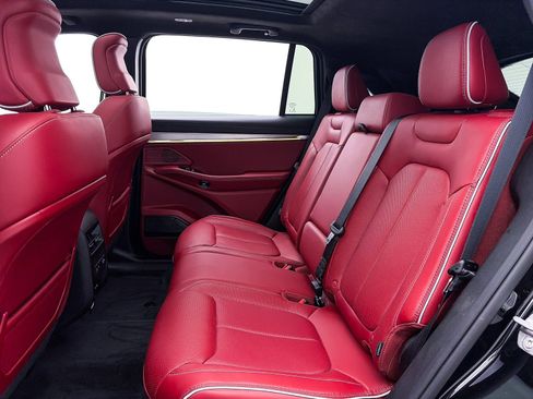 Used 2024 Jeep Wagoneer Launch Edition image 46