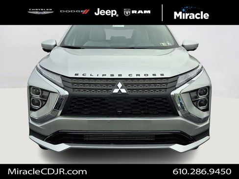 Used 2022 Mitsubishi Eclipse Cross SE image 2
