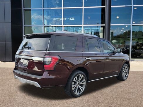 Used 2020 Ford Expedition Platinum image 4