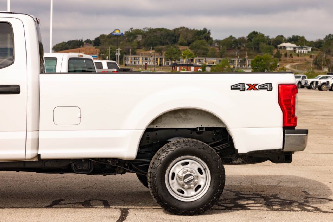 Used 2017 Ford F350 XL w/ Power Equipment Group AWD/4WD image 8