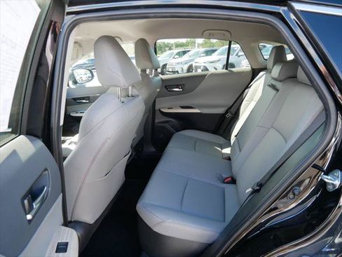 Certified 2024 Toyota Venza XLE AWD/4WD image 11