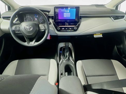 New 2025 Toyota Corolla LE image 29