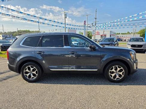 Used 2020 Kia Telluride EX AWD/4WD image 6