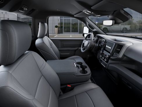 New 2025 RAM 4500 Tradesman AWD/4WD image 15