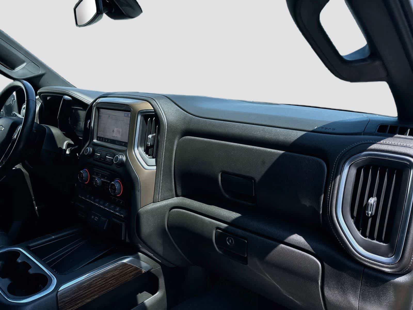 Used 2022 Chevrolet Silverado 2500 High Country w/ Safety Package II AWD/4WD image 29