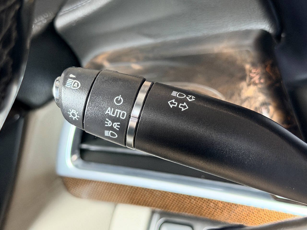 Used 2018 Cadillac CT6 Luxury AWD/4WD image 39