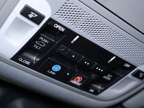 Used 2019 Acura MDX SH-AWD w/ Technology Package image 29