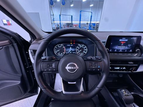 Used 2023 Nissan Rogue SV w/ SV Premium B Package AWD/4WD image 15