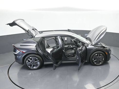Used 2025 Kia EV6 Light RWD image 67