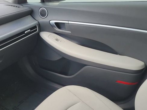 Used 2024 Hyundai Sonata SEL w/ Convenience Package FWD image 13
