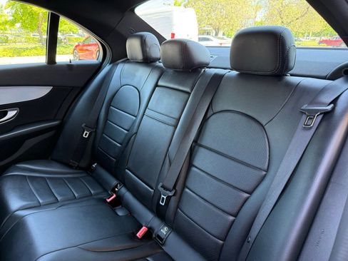 Used 2018 Mercedes-Benz C 300 Sedan image 14