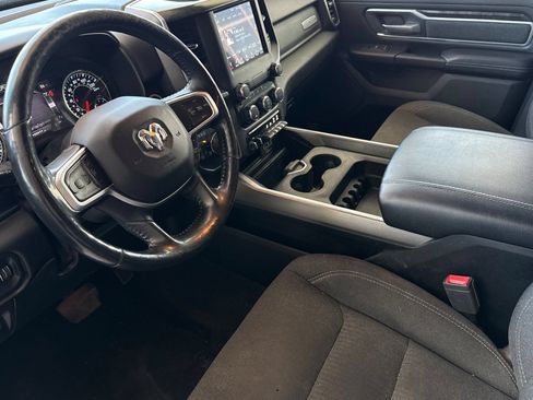 Used 2020 RAM 1500 Big Horn AWD/4WD image 11