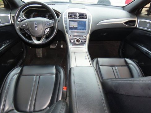 Certified 2020 Lincoln MKZ w/ Convenience Package FWD image 20