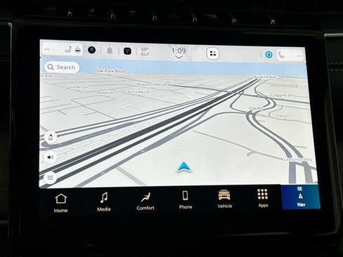 New 2025 Jeep Grand Cherokee L Limited w/ Black Appearance Package image 17