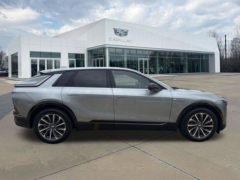 New 2026 Cadillac Lyriq Sport image 2