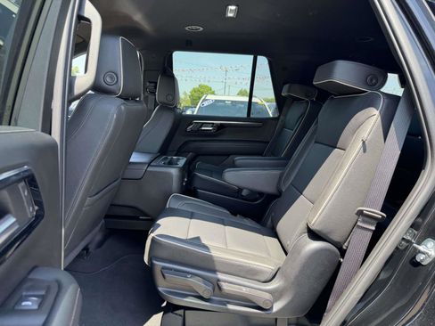 Certified 2025 Chevrolet Tahoe Premier AWD/4WD image 16