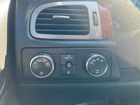 Used 2009 Chevrolet Silverado 1500 LTZ w/ Suspension Package, Off-Road image 8