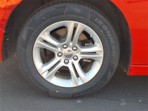 Used 2022 Dodge Charger SXT image 24