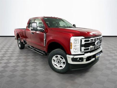 New 2026 Ford F350 XLT w/ FX4 Off-Road Package AWD/4WD image 1