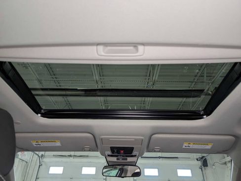 Used 2023 Honda Accord EX image 16