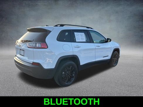 Certified 2023 Jeep Cherokee Altitude Lux AWD/4WD image 6