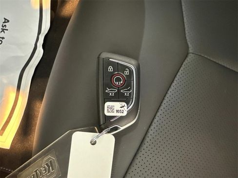 New 2026 Chevrolet Corvette Stingray w/ Z51 Performance Package image 28