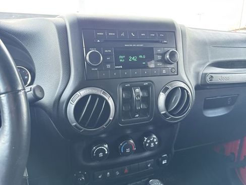 Used 2017 Jeep Wrangler Unlimited Sport w/ Quick Order Package 24S image 16