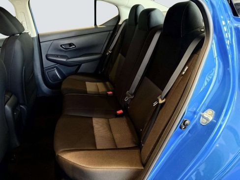 New 2025 Nissan Sentra SV w/ Trunk Package image 25