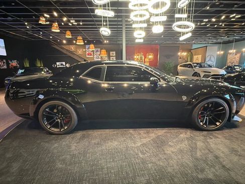 Used 2023 Dodge Challenger SRT Hellcat RWD image 8
