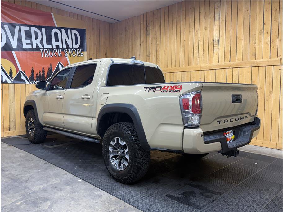 Used 2020 Toyota Tacoma TRD Off-Road w/ Technology Package AWD/4WD image 8