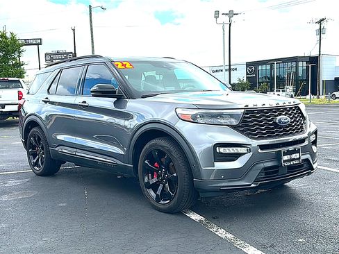 Used 2022 Ford Explorer ST w/ Equipment Group 401A RWD image 10