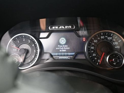 Used 2024 RAM 2500 Big Horn w/ Level 2 Equipment Group AWD/4WD image 24